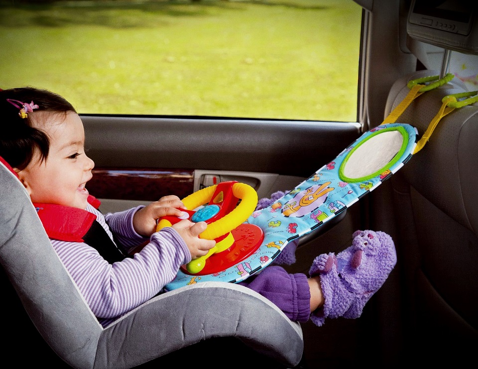 Аренда автобуса для детей – чем развлечь малыша в поездке?